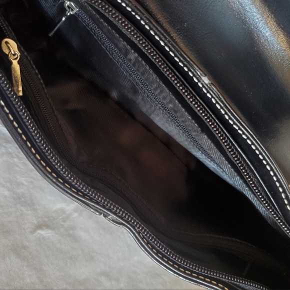 BLACK BAGUETTE FAUX LEATHER SHOULDER HANDBAG Y2K - Picture 5 of 8